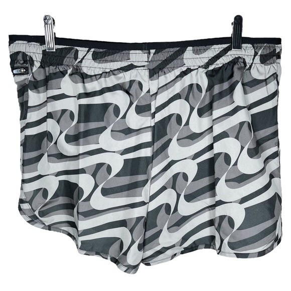 NWT Nike Dri-FIT Icon Clash Tempo Luxe Shorts sz XL * Black Gray Running Swoosh - Picture 2 of 4